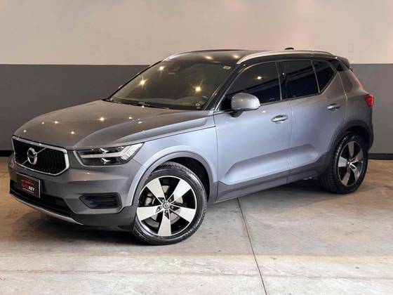 VOLVO XC40 2.0 T5 GASOLINA MOMENTUM AWD GEARTRONIC